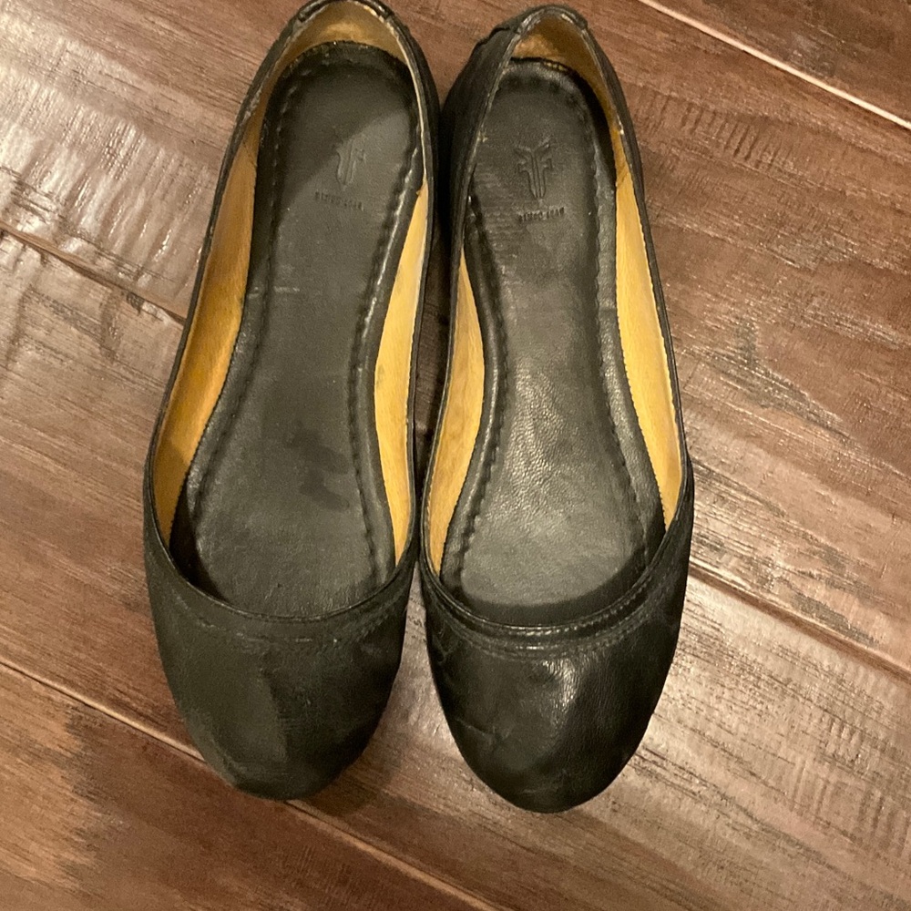 Frye Carson Black Leather Women's Ballet Flats